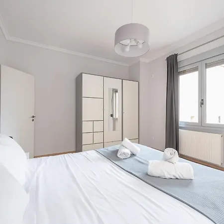Apartment Syntagma Sq *